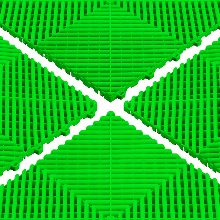 LOT OF 30 UNITS OF PERFORATED GREEN PP FLOOR TILES