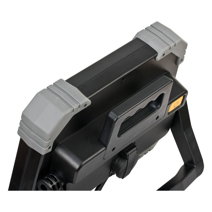 Brennenstuhl Foco LED portátil IP54 Dinora (10600 lm)