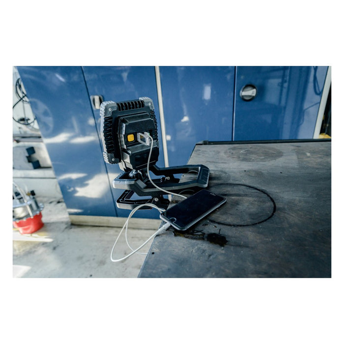 Brennenstuhl Foco de trabajo LED portátil con pinza abrazadera CL 4050 MA, IP65