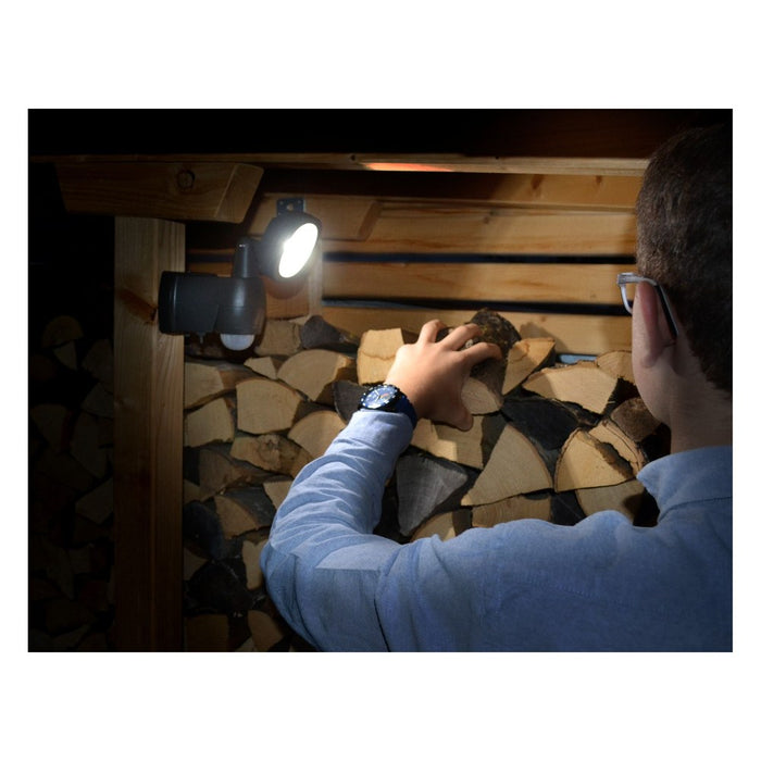 Brennenstuhl Foco LED de pared a batería LUFOS 400 con detector de movimiento (440 lm)